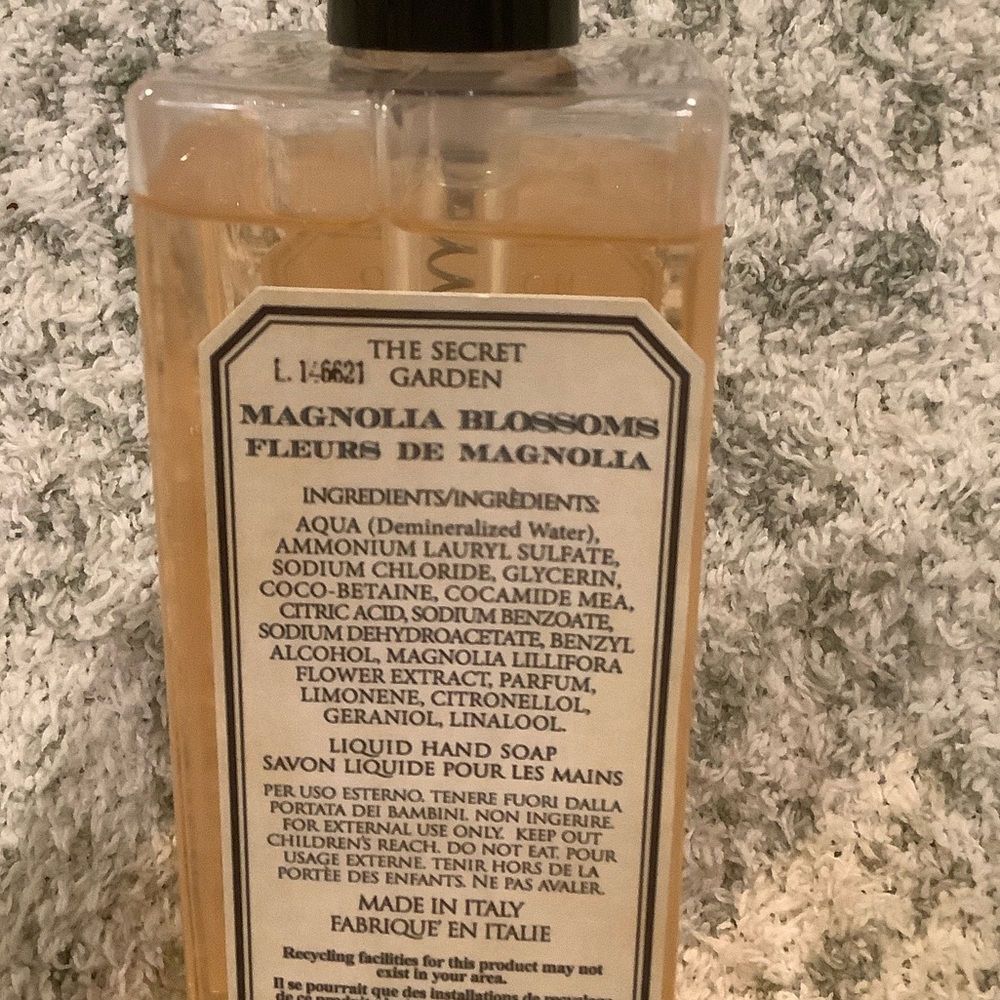 Hopificio Firenze The Secret Garden Scented Magnolia Blossoms Hand Soap NWT - Picture 8 of 16